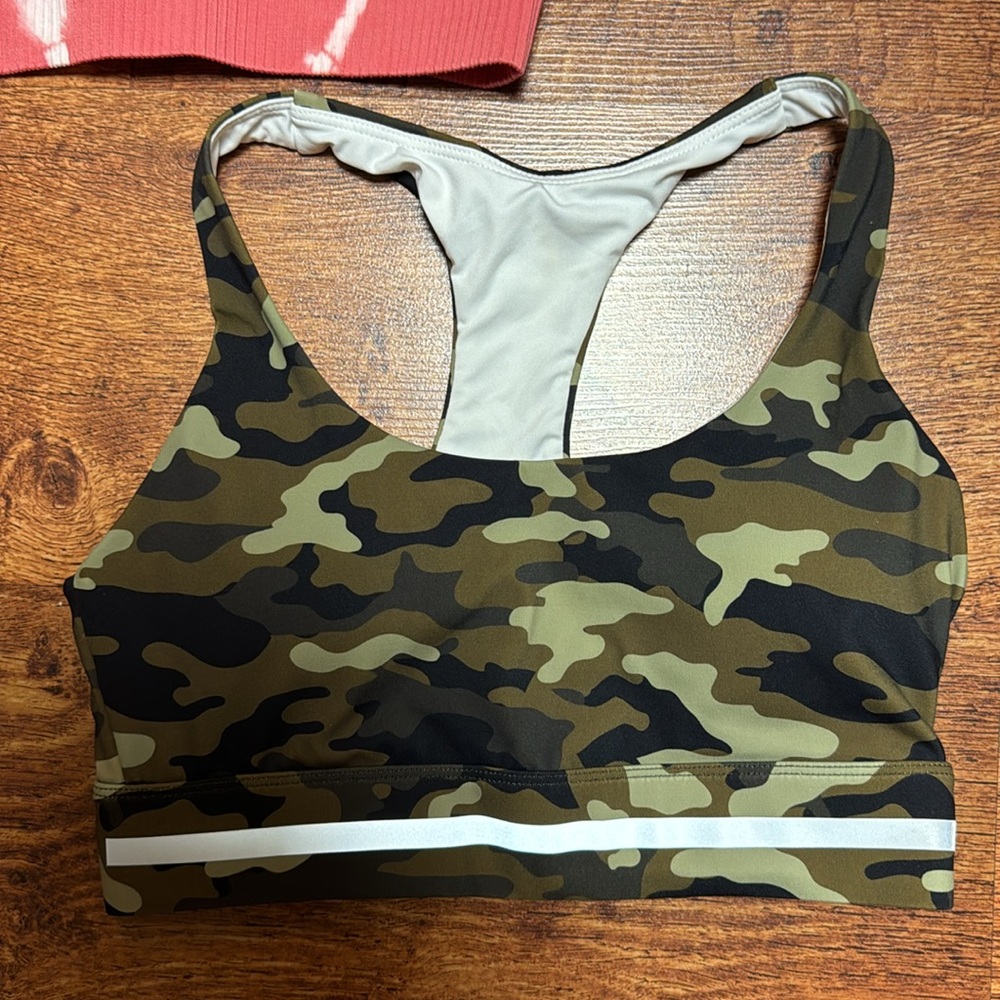 ZYIA Small Bra & Top - Picture 3 of 5